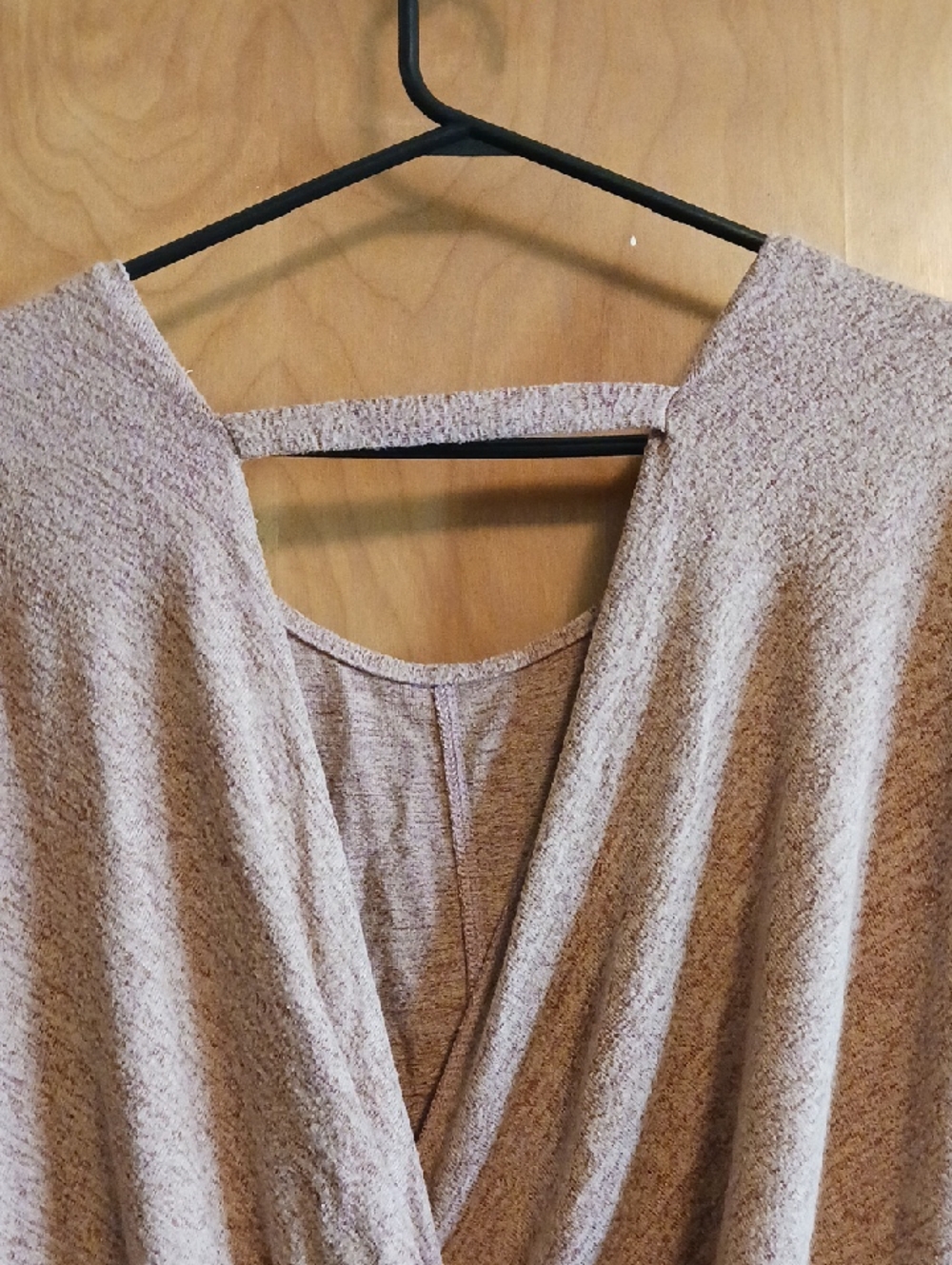 Express One Eleven Top - Picture 3 of 6